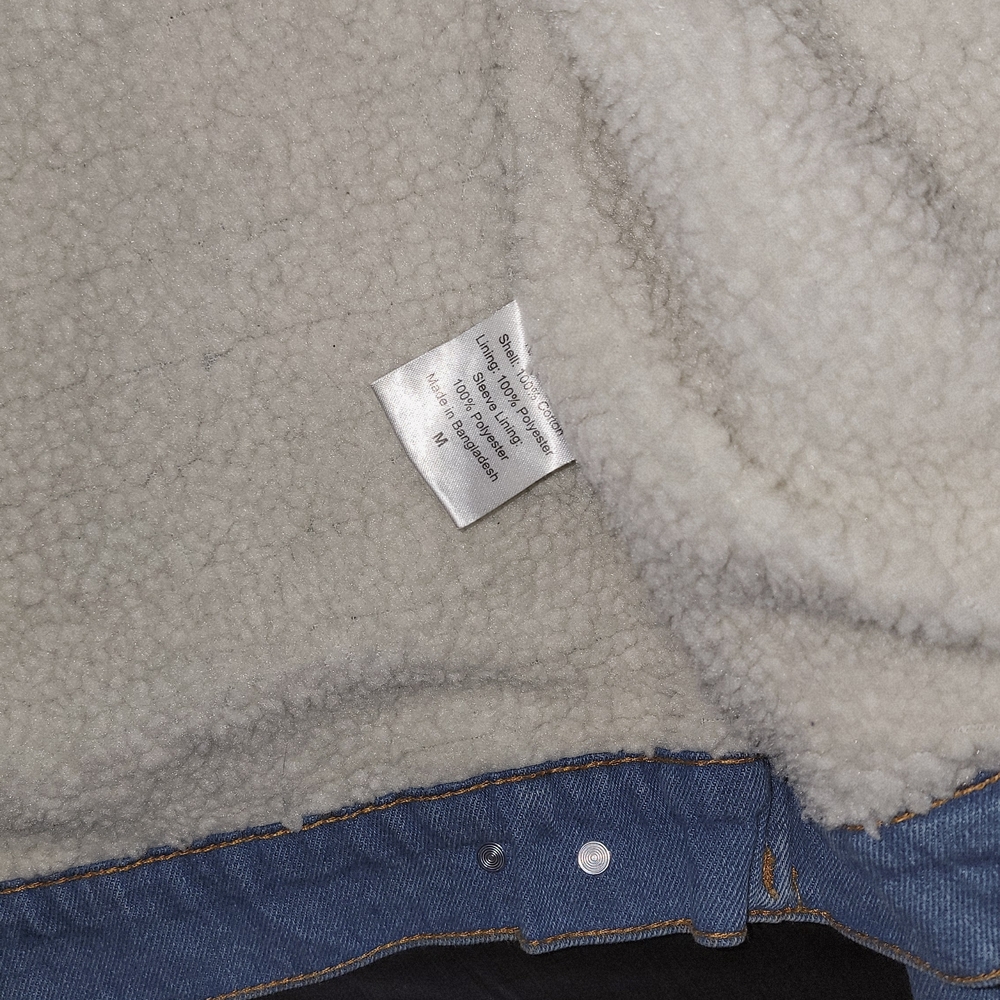 Victory Outfitters sherpa-lined denim trucker jacket. - Picture 4 of 8